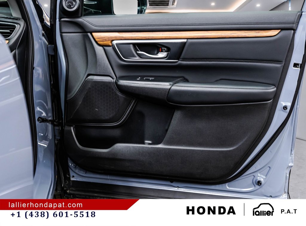 Honda CR-V Touring 2022 à Montréal, Québec - 18 - w1024h768px
