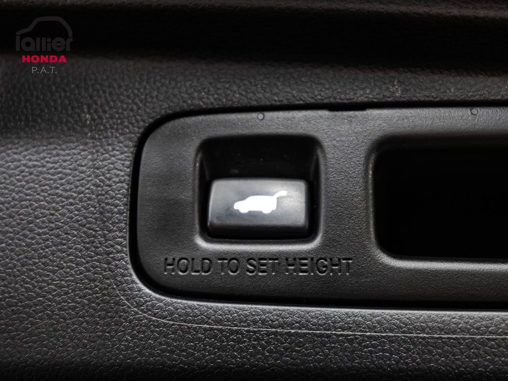 Honda CR-V SPORT 2023 à Montréal, Québec - 15 - w1024h768px