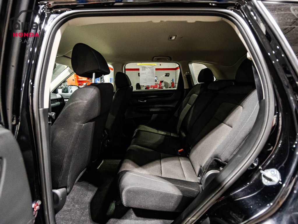 Honda CR-V LX 2023 à Montréal, Québec - 13 - w1024h768px