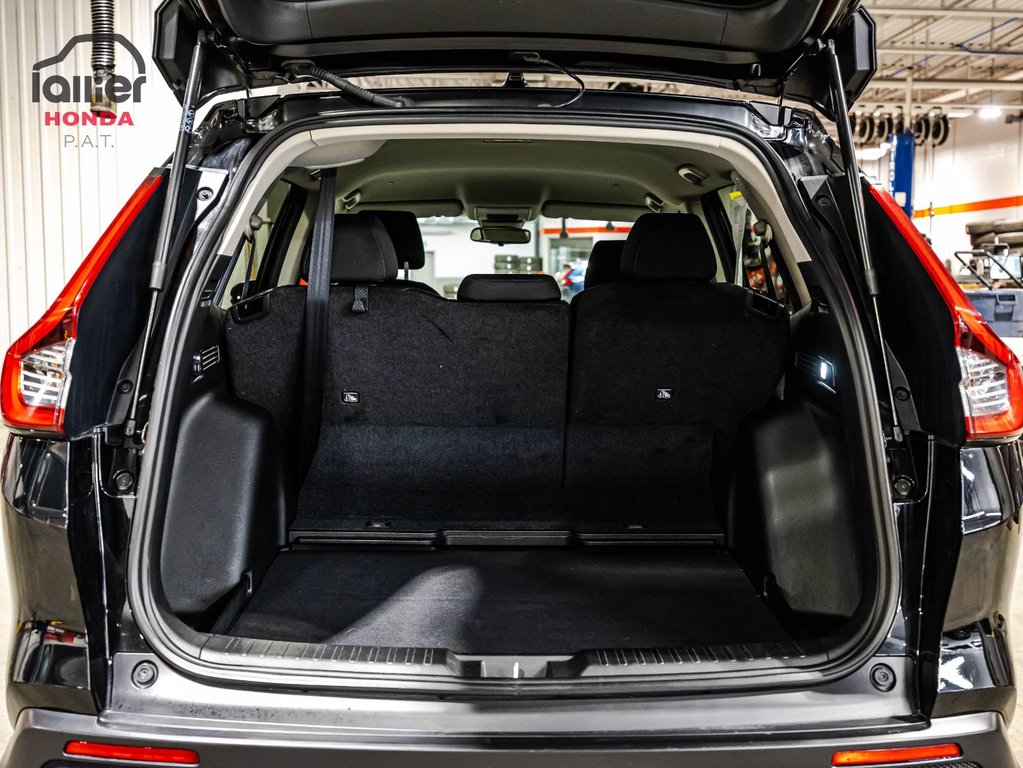 Honda CR-V LX 2023 à Montréal, Québec - 15 - w1024h768px
