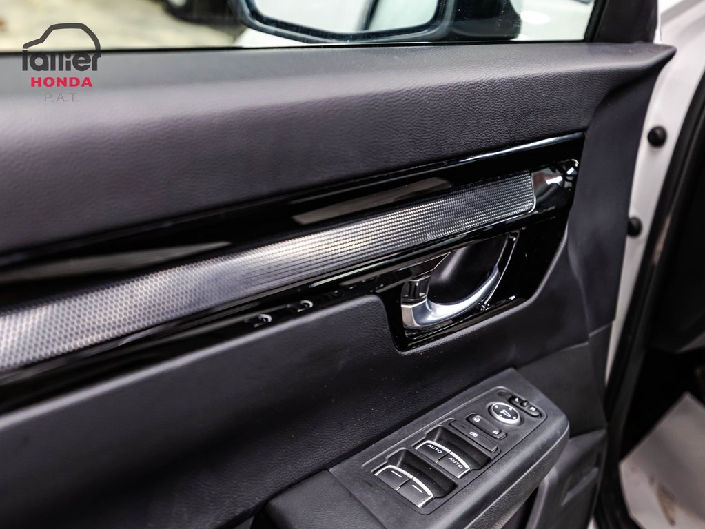 Honda CR-V SPORT 2023 à , Québec - 11 - w1024h768px