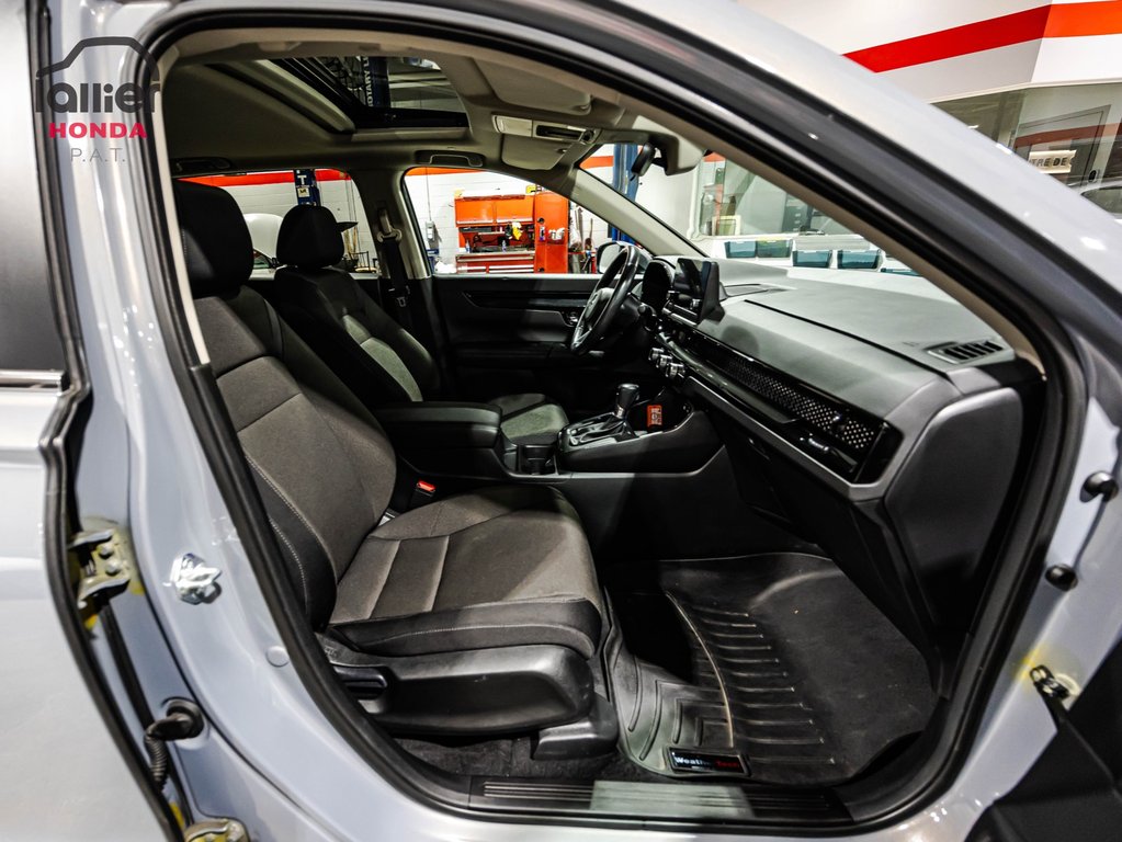 Honda CR-V  2023 à , Québec - 18 - w1024h768px