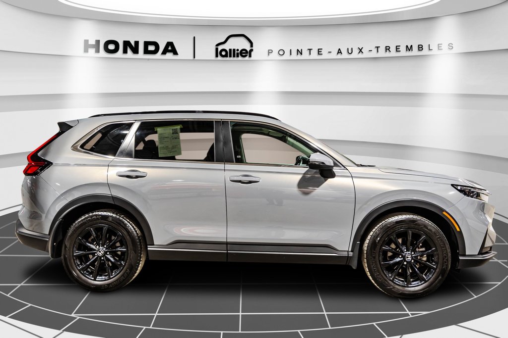 Honda CR-V  2023 à , Québec - 8 - w1024h768px