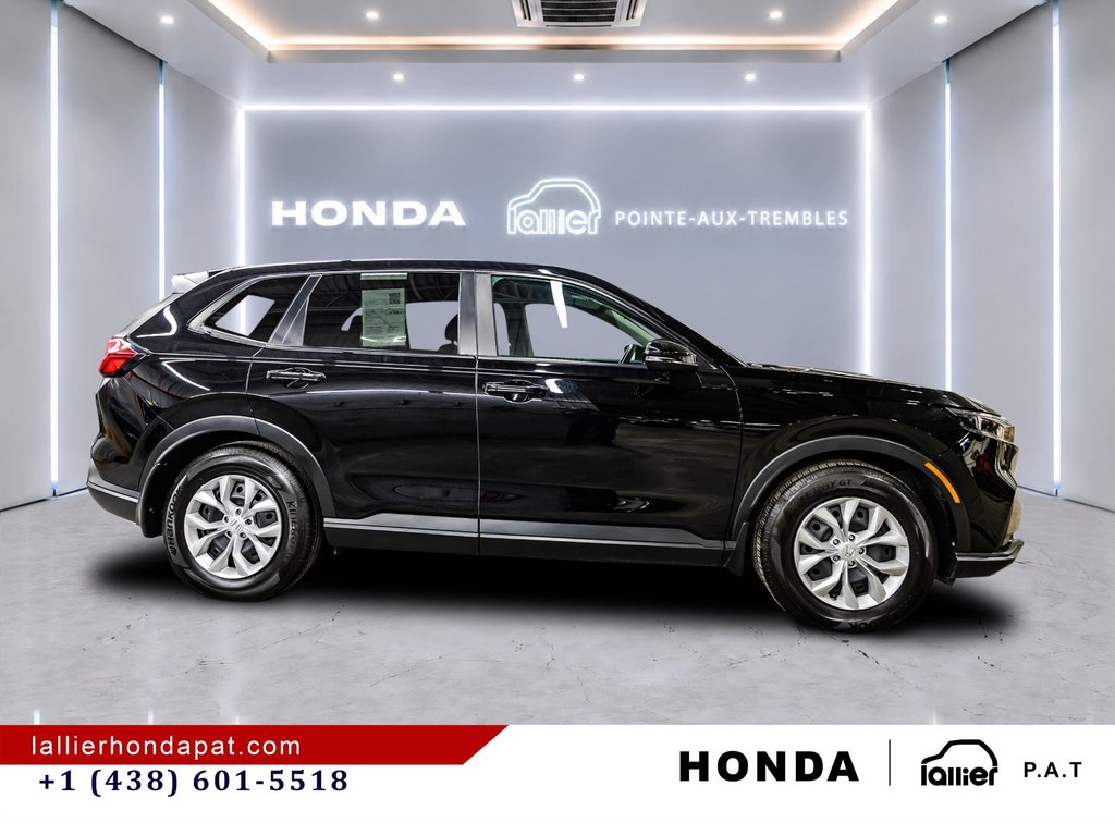 Honda CR-V LX 2023 à Montréal, Québec - 8 - w1024h768px