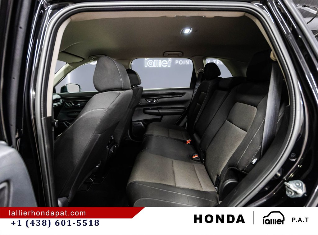 Honda CR-V LX 2023 à Montréal, Québec - 13 - w1024h768px