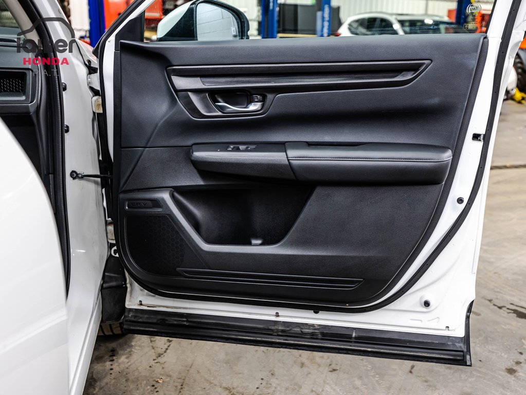 Honda CR-V LX-B 2024 à Montréal, Québec - 16 - w1024h768px