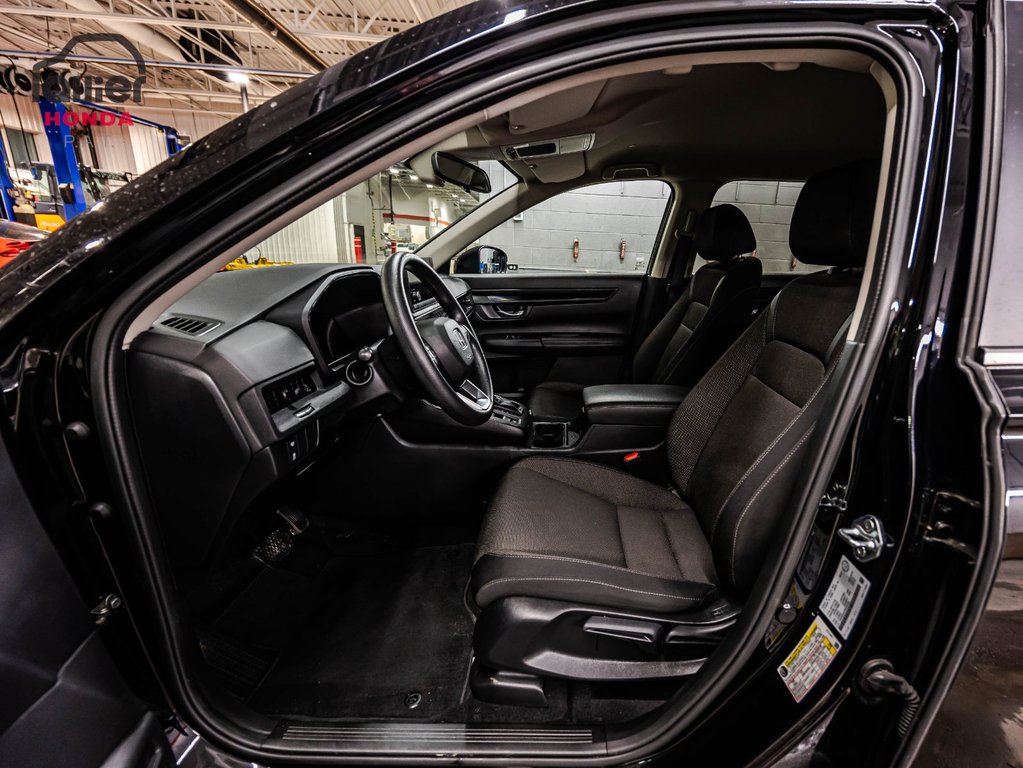 Honda CR-V LX-B 2024 à Montréal, Québec - 17 - w1024h768px