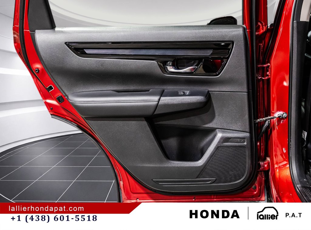 Honda CR-V Sport 2024 à Montréal, Québec - 12 - w1024h768px
