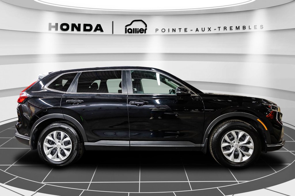 2025 Honda CR-V LX in Montreal, Quebec - 8 - w1024h768px