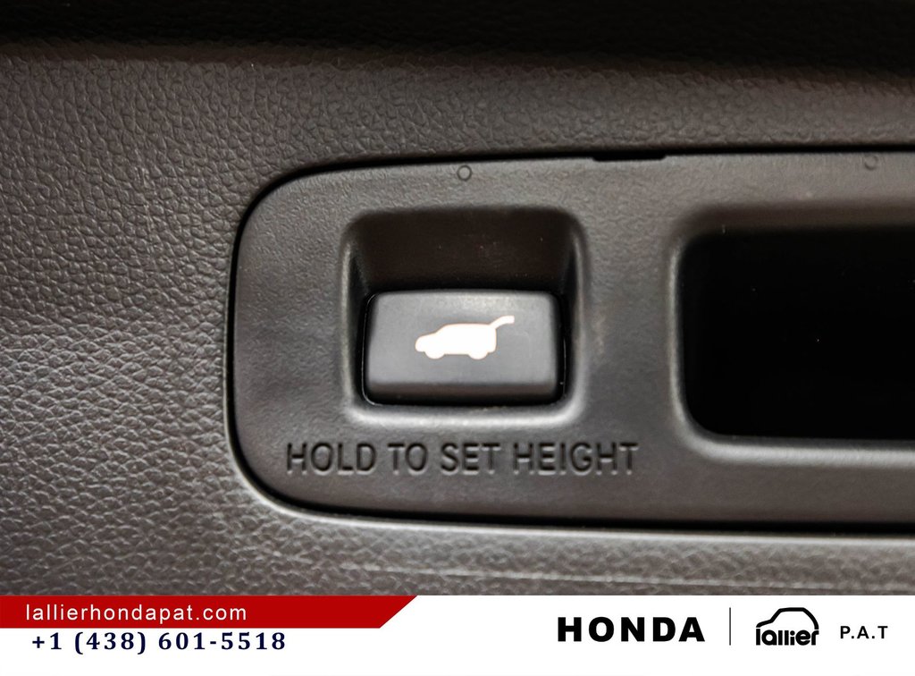 2025 Honda CR-V Sport in Montréal, Quebec - 15 - w1024h768px