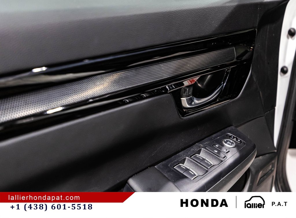 2025 Honda CR-V Sport in Montreal, Quebec - 11 - w1024h768px