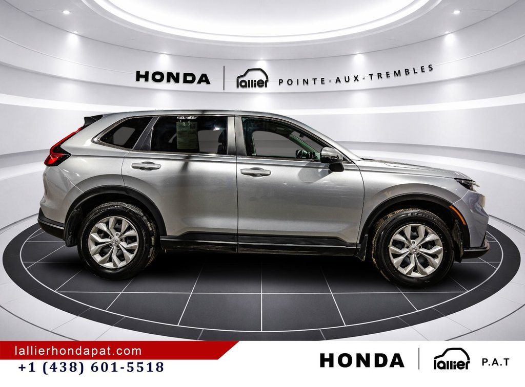 2025 Honda CR-V LX in Montreal, Quebec - 8 - w1024h768px