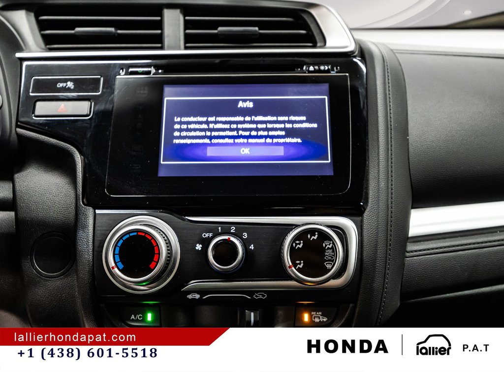 2016 Honda Fit LX in Montreal, Quebec - 23 - w1024h768px
