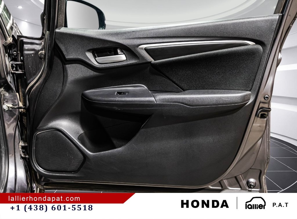 Honda Fit LX 2017 à Montréal, Québec - 16 - w1024h768px