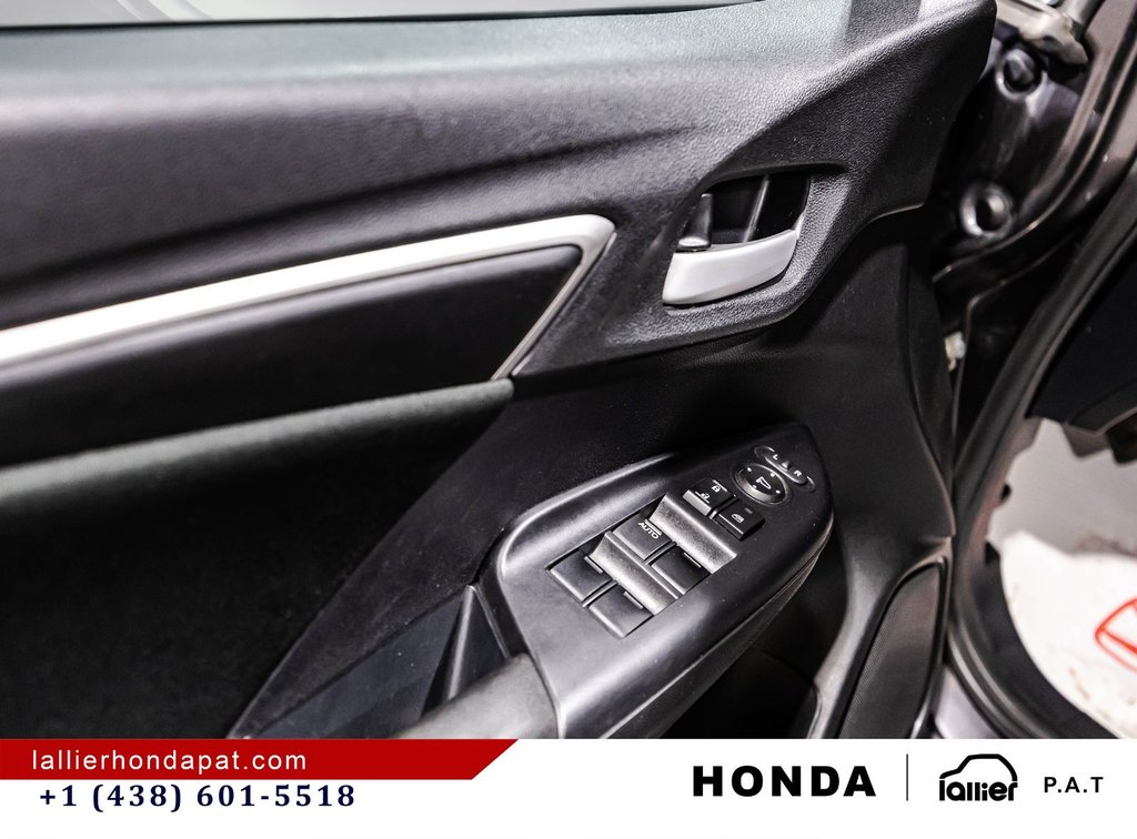 Honda Fit LX 2017 à Montréal, Québec - 11 - w1024h768px