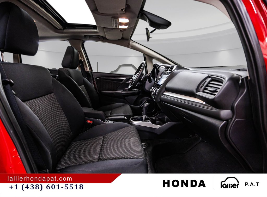 2018 Honda Fit EX in Montreal, Quebec - 18 - w1024h768px