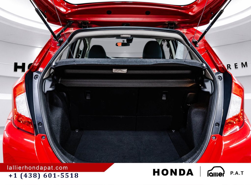 2018 Honda Fit EX in Montreal, Quebec - 16 - w1024h768px