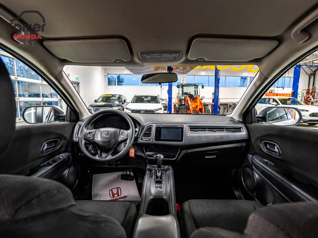 2016  HR-V LX in Lachenaie, Quebec - 14 - w1024h768px