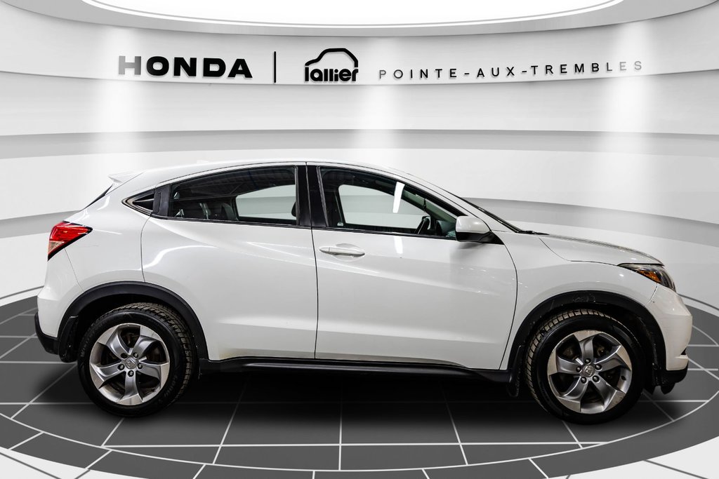 2017 Honda HR-V LX HRV EN BAS DE 10 000$ ON A ÇA in Lachenaie, Quebec - 8 - w1024h768px