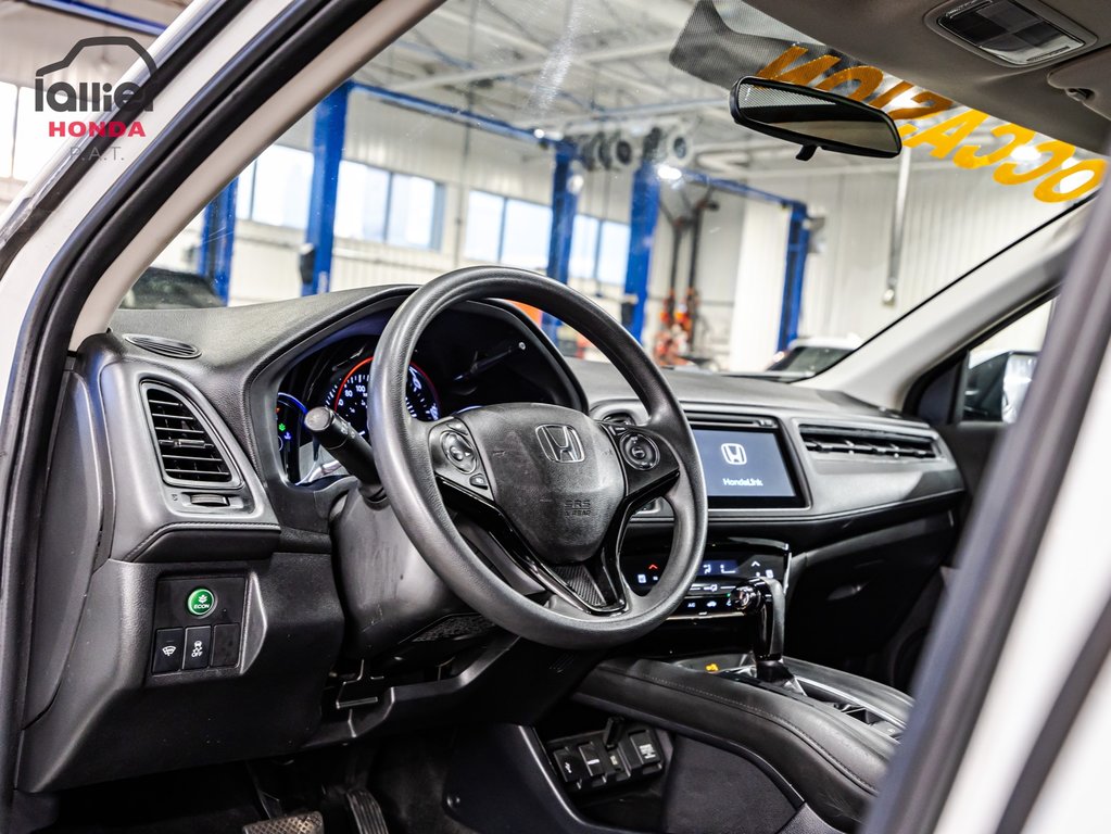 Honda HR-V LX JAMAIS ACCIDENTÉ 2017 à Montréal, Québec - 19 - w1024h768px