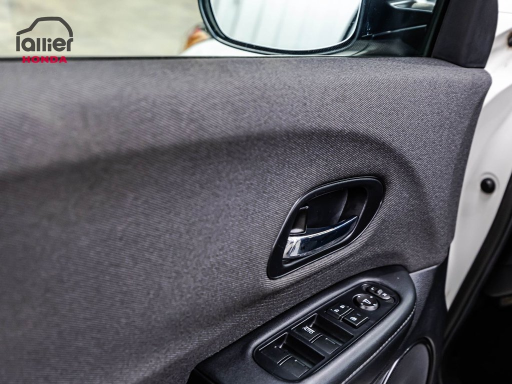 Honda HR-V LX 2019 à Montréal, Québec - 11 - w1024h768px