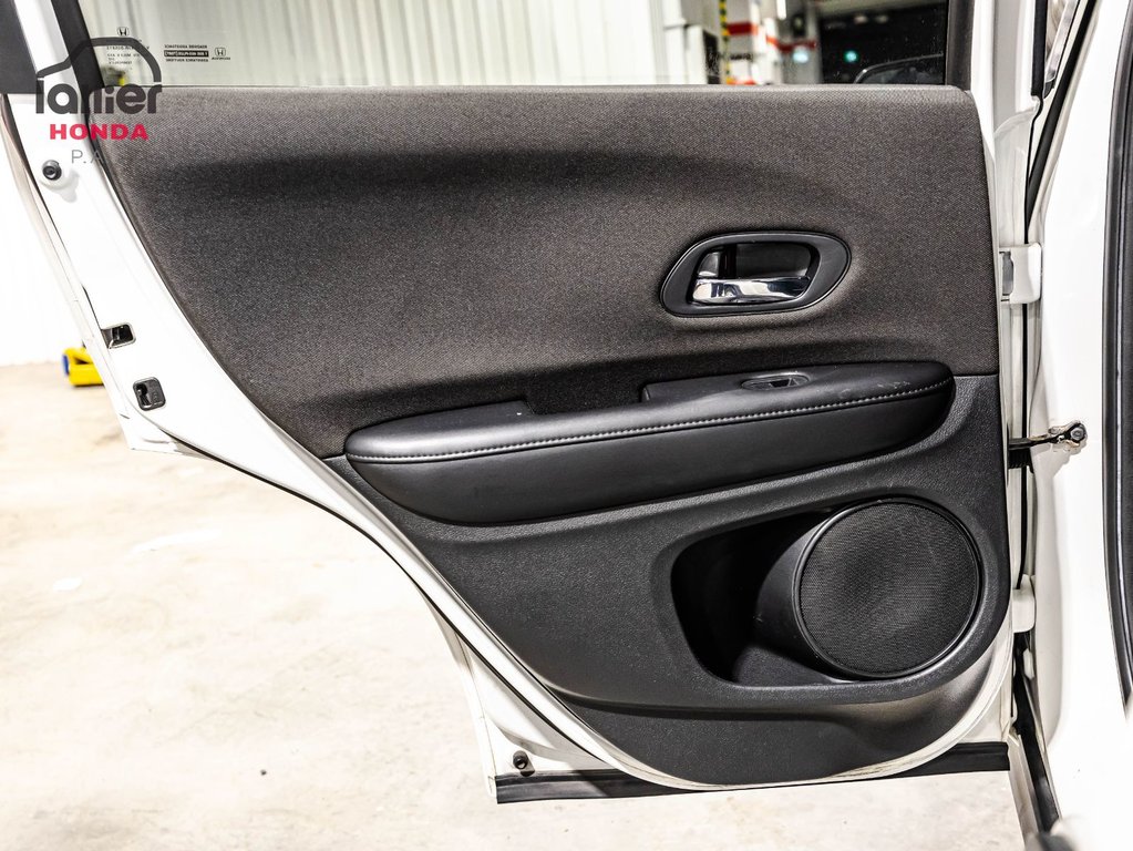 Honda HR-V LX AWD 2019 à Montréal, Québec - 12 - w1024h768px