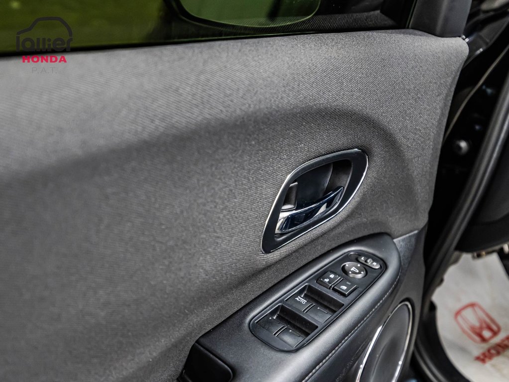 Honda HR-V Sport 2019 à , Québec - 12 - w1024h768px