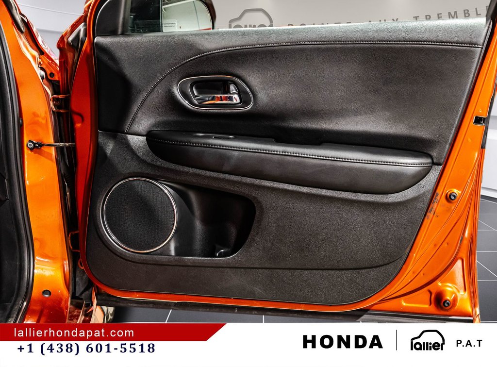 2019 Honda HR-V Touring in Montreal, Quebec - 17 - w1024h768px