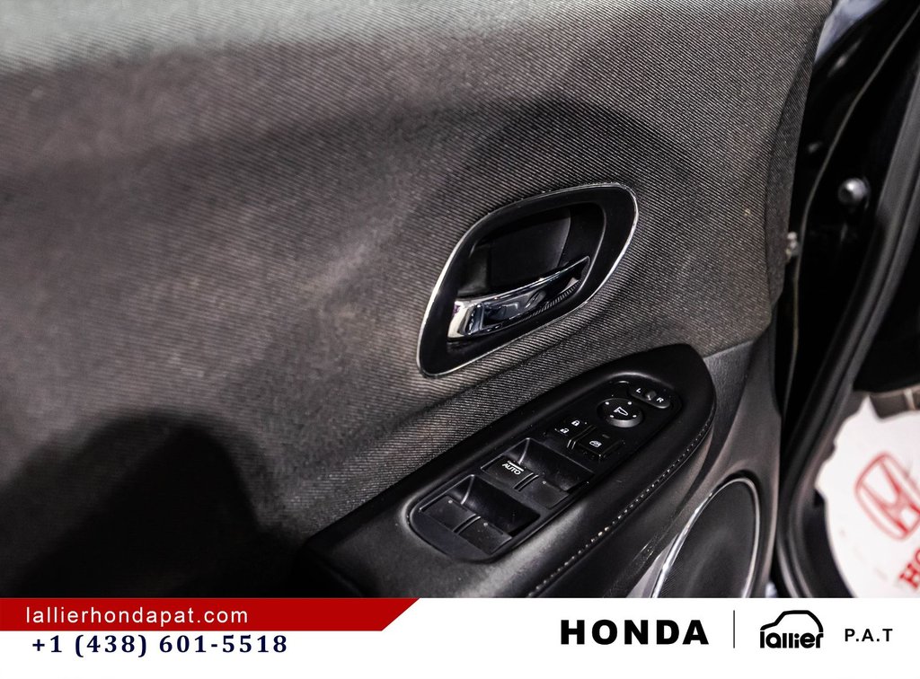 2019 Honda HR-V Sport in Montréal, Quebec - 12 - w1024h768px