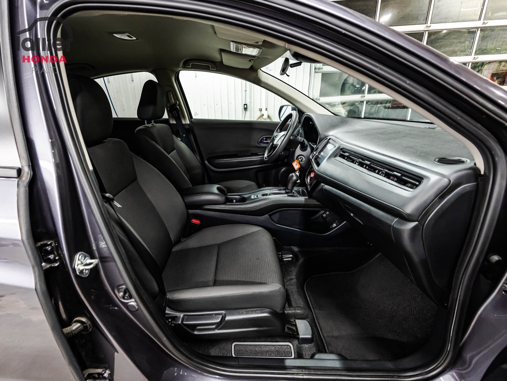 2020 Honda HR-V LX 20 000 KM SEULEMENT 1 PROPRIO in , Quebec - 16 - w1024h768px