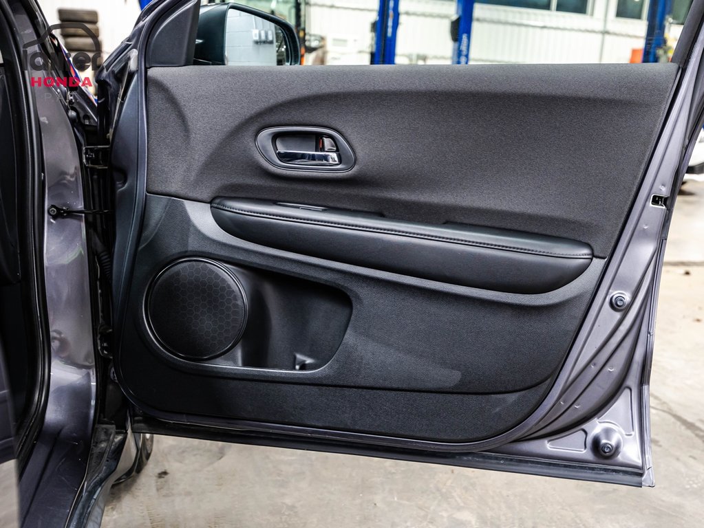 2020 Honda HR-V LX 20 000 KM SEULEMENT 1 PROPRIO in , Quebec - 15 - w1024h768px