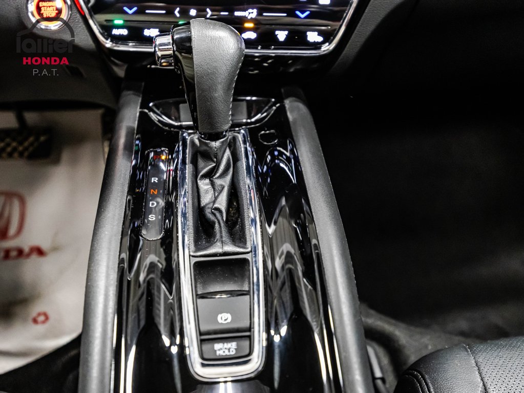 2020 Honda HR-V Touring in Montreal, Quebec - 26 - w1024h768px