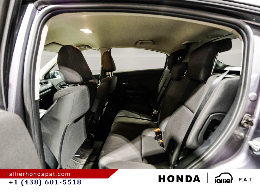2020 Honda HR-V LX in Montreal, Quebec - 13 - w1024h768px
