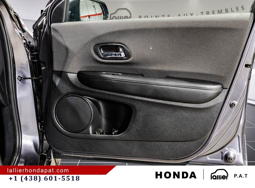 2020 Honda HR-V LX in Montreal, Quebec - 16 - w1024h768px