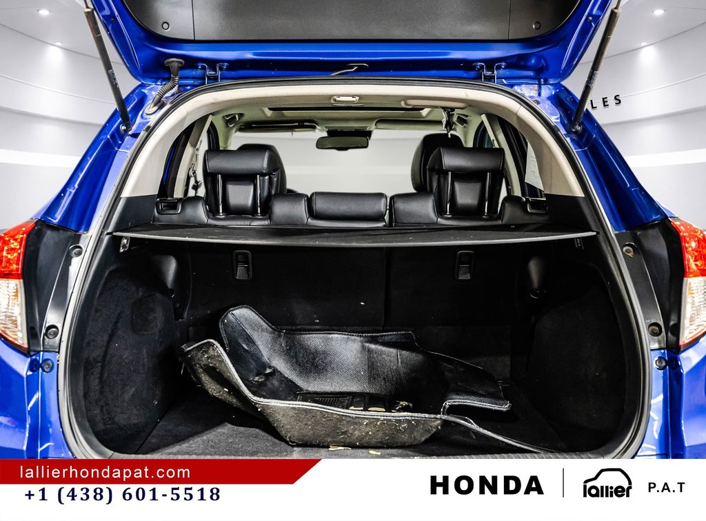 2020 Honda HR-V Touring in Montreal, Quebec - 16 - w1024h768px