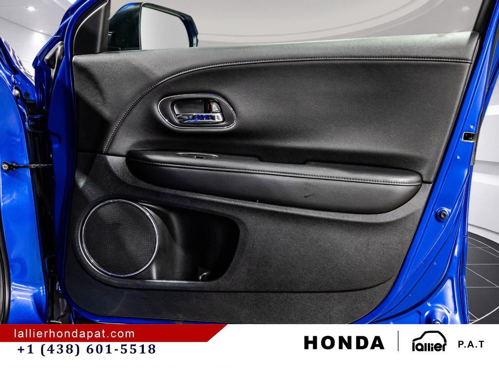 2020 Honda HR-V Touring in Montreal, Quebec - 17 - w1024h768px