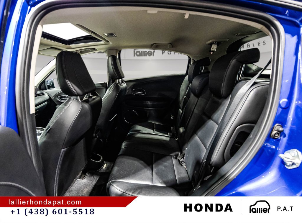 2020 Honda HR-V Touring in Montreal, Quebec - 14 - w1024h768px