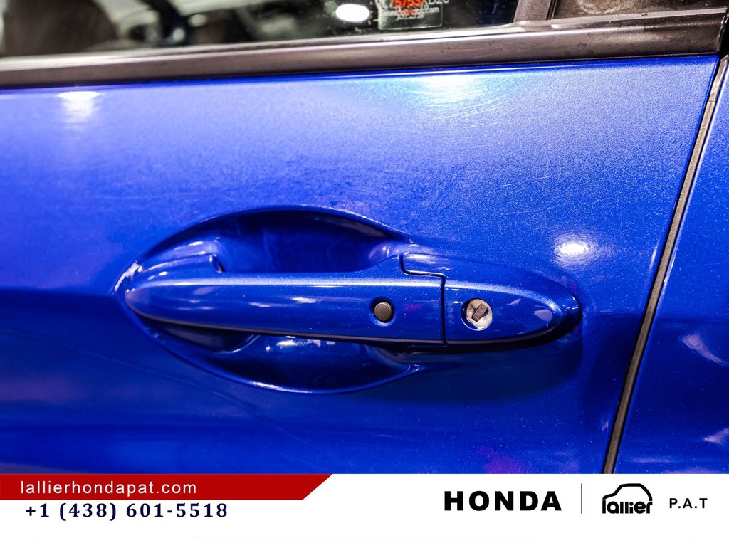 2020 Honda HR-V Touring in Montreal, Quebec - 11 - w1024h768px