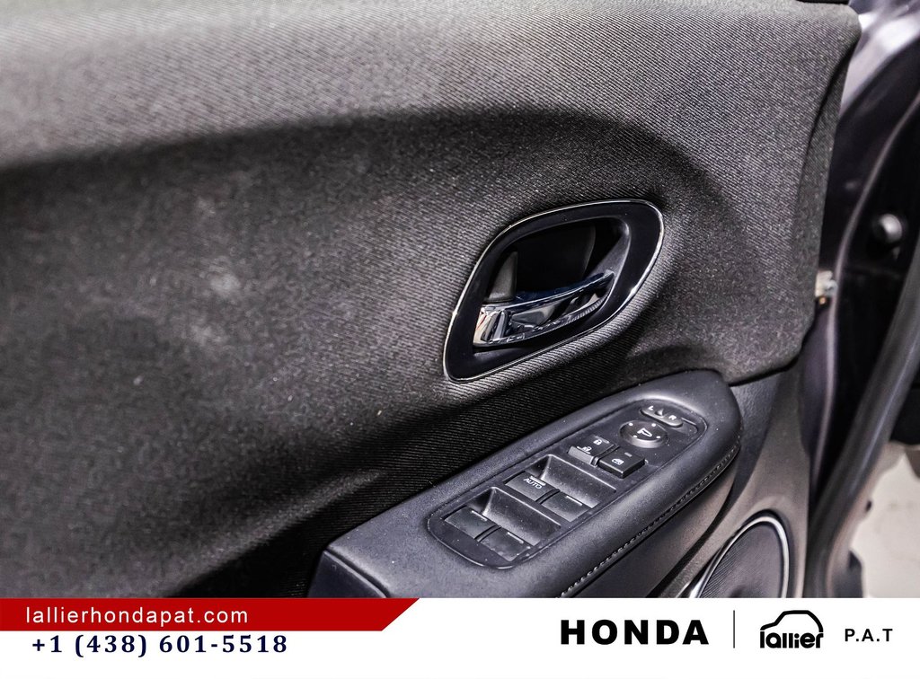 2020 Honda HR-V Sport in Montreal, Quebec - 12 - w1024h768px