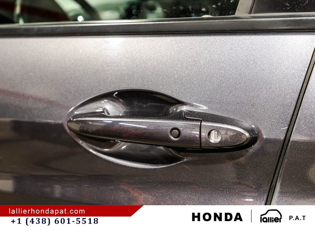 2020 Honda HR-V Sport in Montreal, Quebec - 11 - w1024h768px