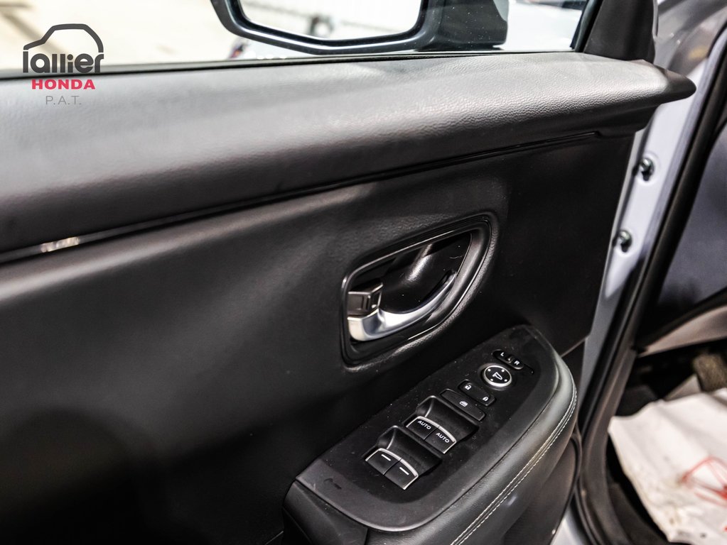Honda HR-V EX-L Navi 2023 à Montréal, Québec - 11 - w1024h768px