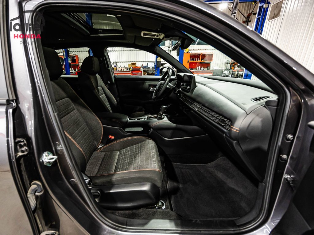 Honda HR-V Sport 2023 à Montréal, Québec - 14 - w1024h768px