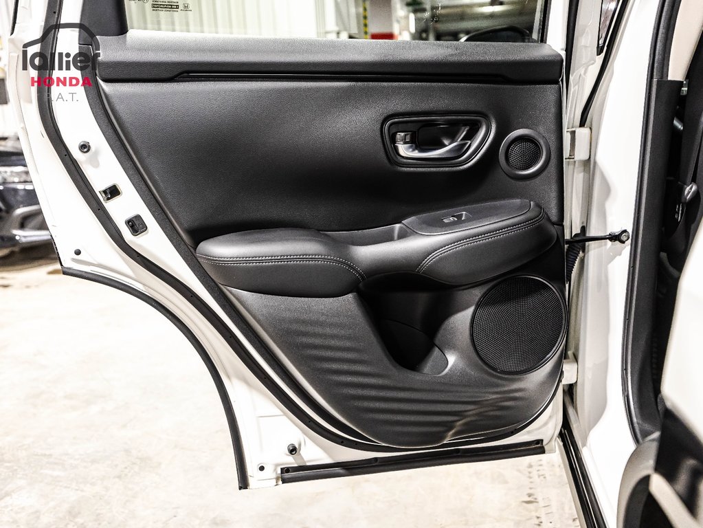 Honda HR-V EX-L Navi 2023 à Montréal, Québec - 12 - w1024h768px