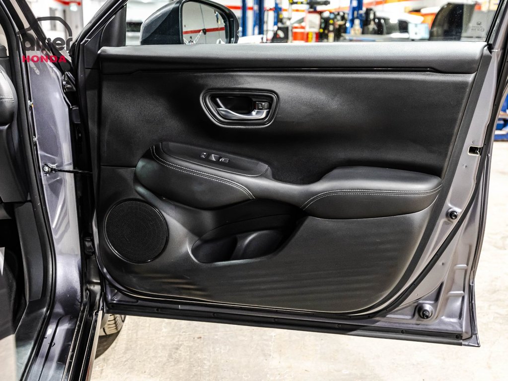 Honda HR-V EX-L Navi 2023 à , Québec - 16 - w1024h768px