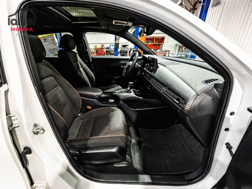 Honda HR-V Sport-B 2024 à Montréal, Québec - 17 - w1024h768px