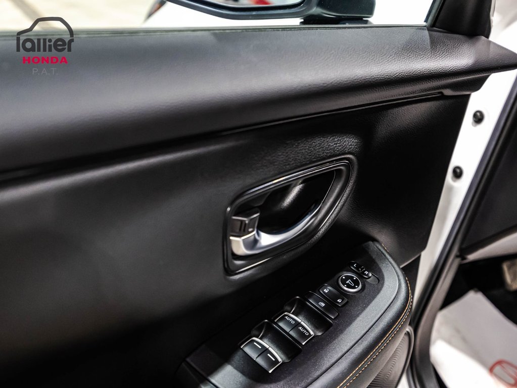 Honda HR-V Sport-B 2024 à , Québec - 11 - w1024h768px