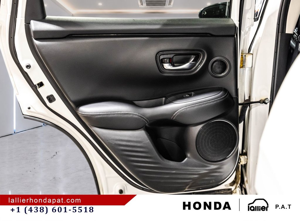 Honda HR-V EX-L Navi 2024 à Montréal, Québec - 12 - w1024h768px