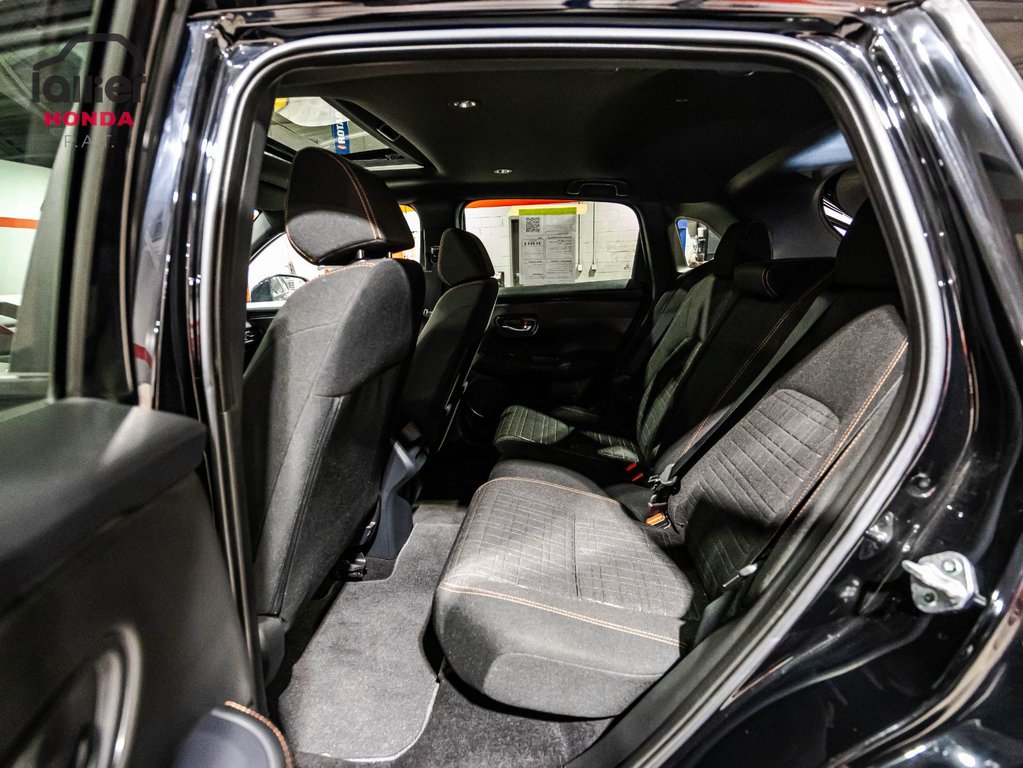 Honda HR-V Sport 2025 à Montréal, Québec - 13 - w1024h768px