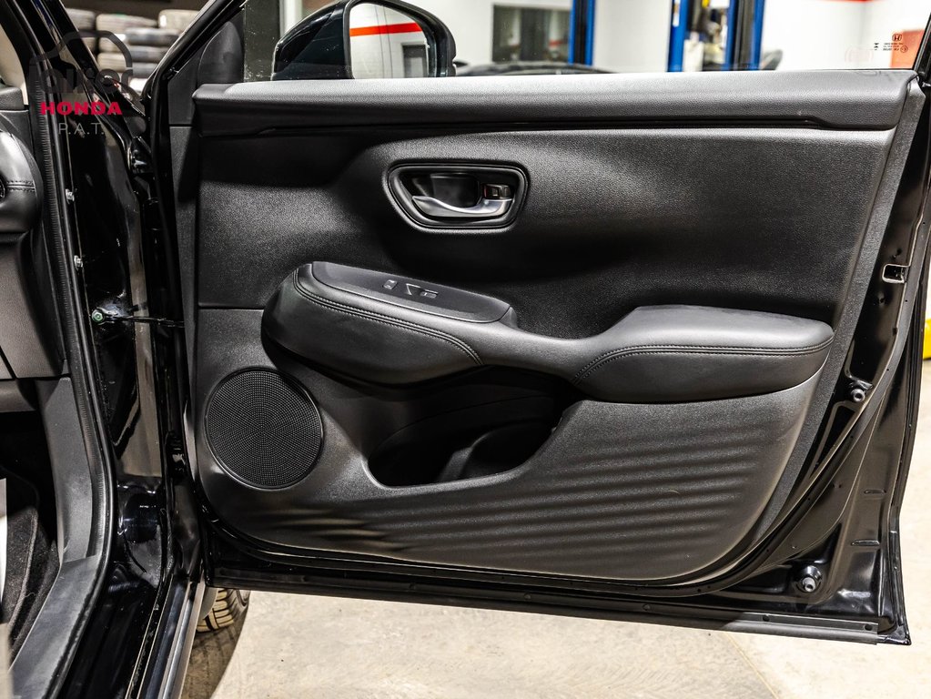 Honda HR-V LX 2025 à Montréal, Québec - 16 - w1024h768px