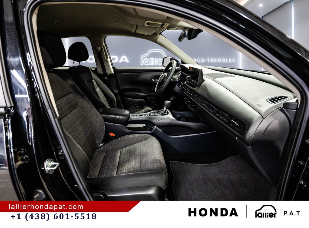 Honda HR-V LX 2025 à Montréal, Québec - 16 - w1024h768px